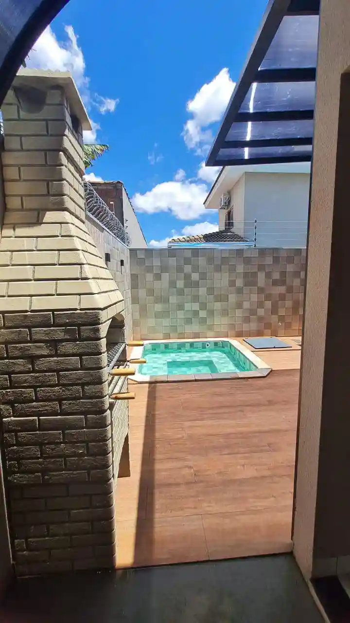Casa com 3 quartos à venda, 10m² — foto 11 de 14