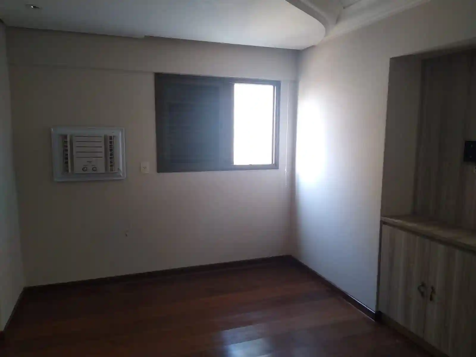 Apartamento com 3 quartos à venda, 130m² — foto 32 de 47