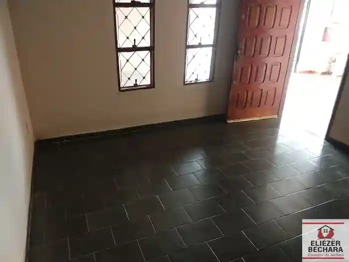 Casa com 2 quartos à venda, 110m² — foto 1 de 29