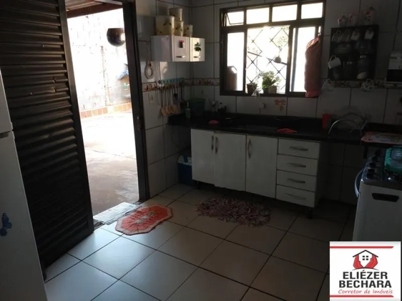 Casa à venda — foto 4 de 5