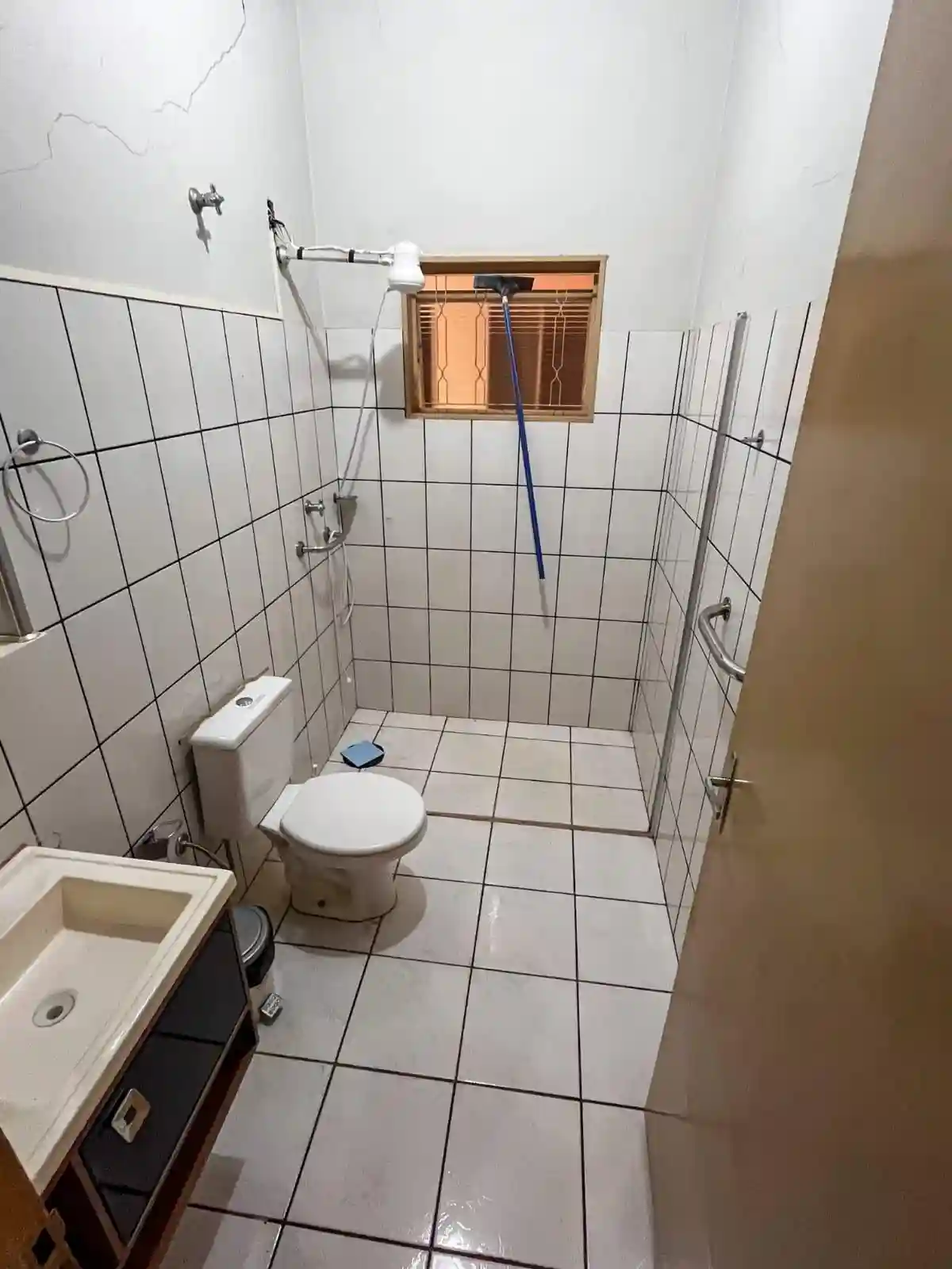 Casa com 2 quartos à venda, 242m² — foto 2 de 10