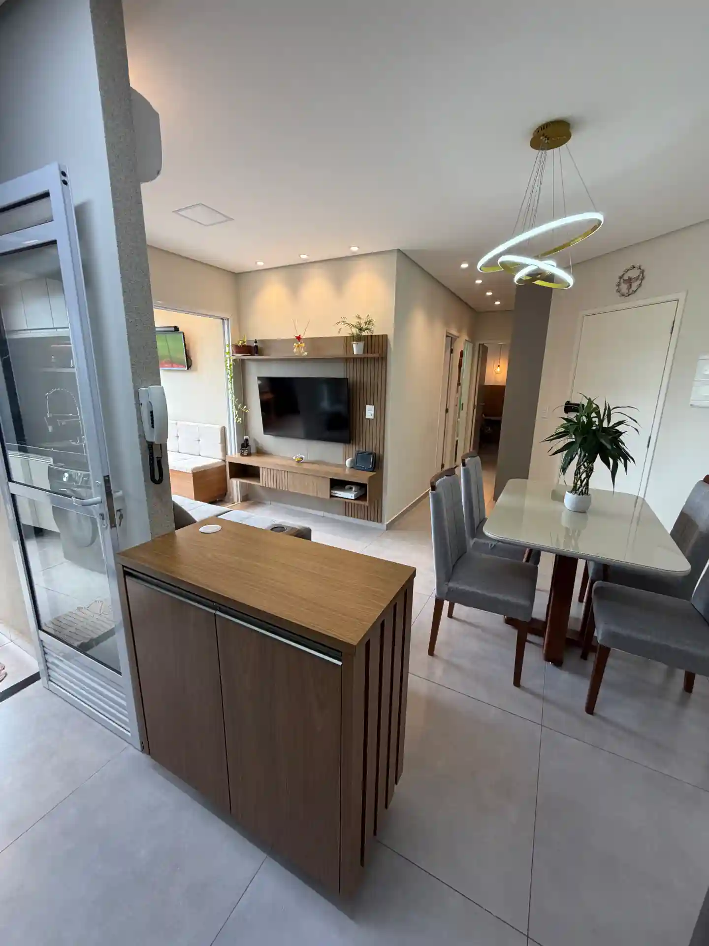 Apartamento com 2 quartos à venda, 66m² — foto 3 de 35