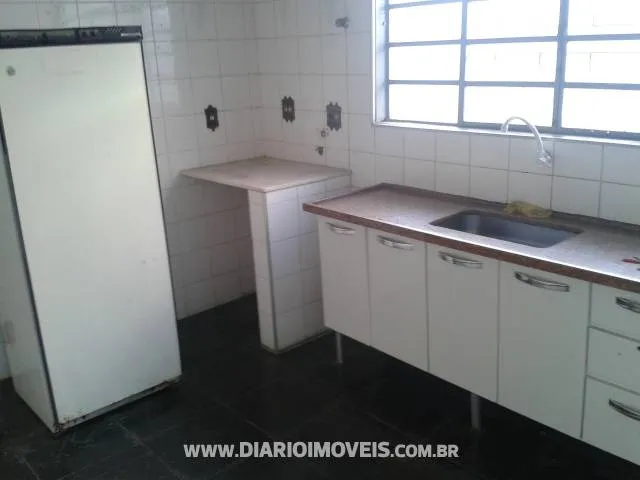 Casa à venda — foto 1 de 2