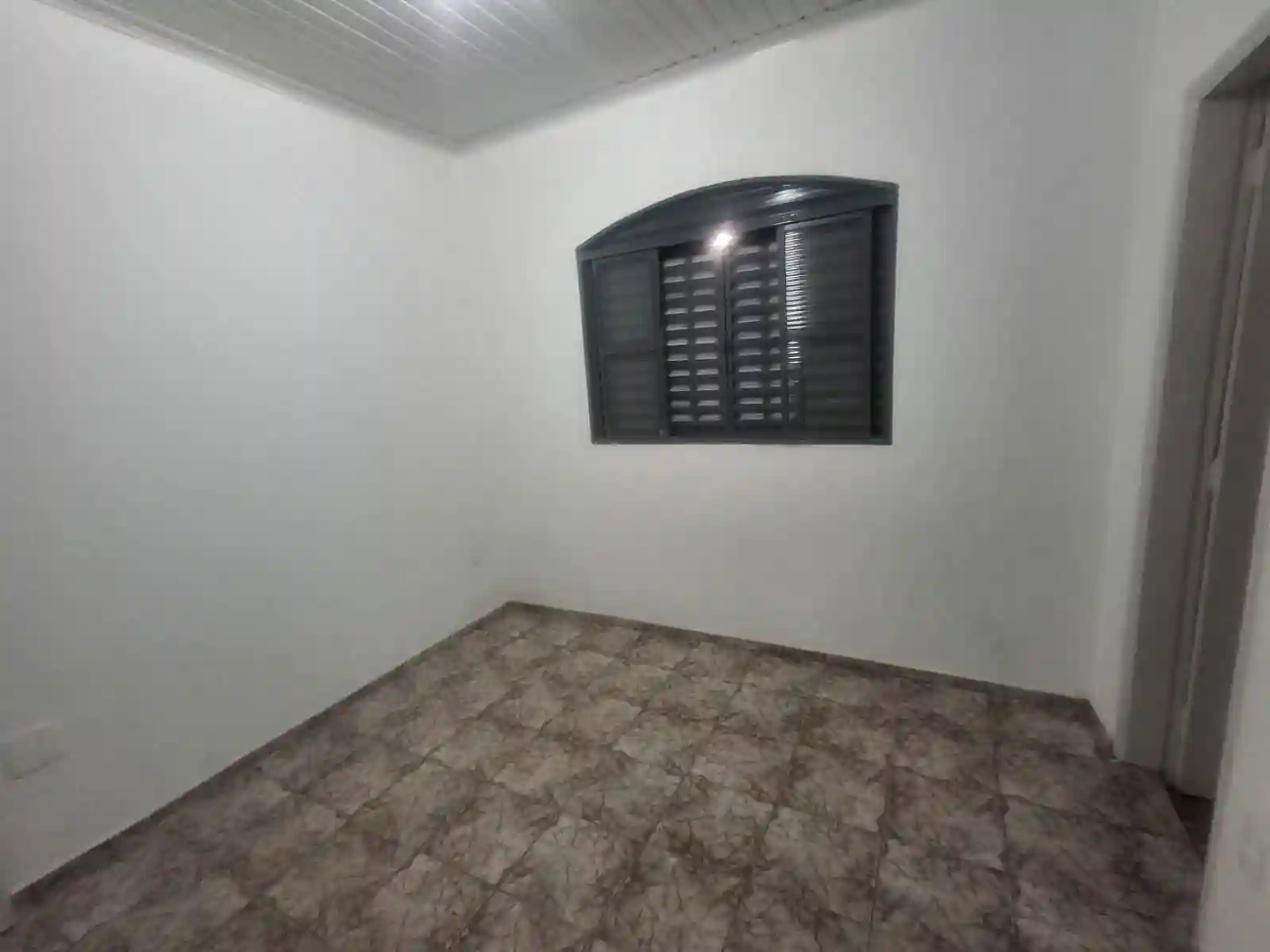 Casa com 3 quartos para aluguel, 90m² — foto 5 de 11