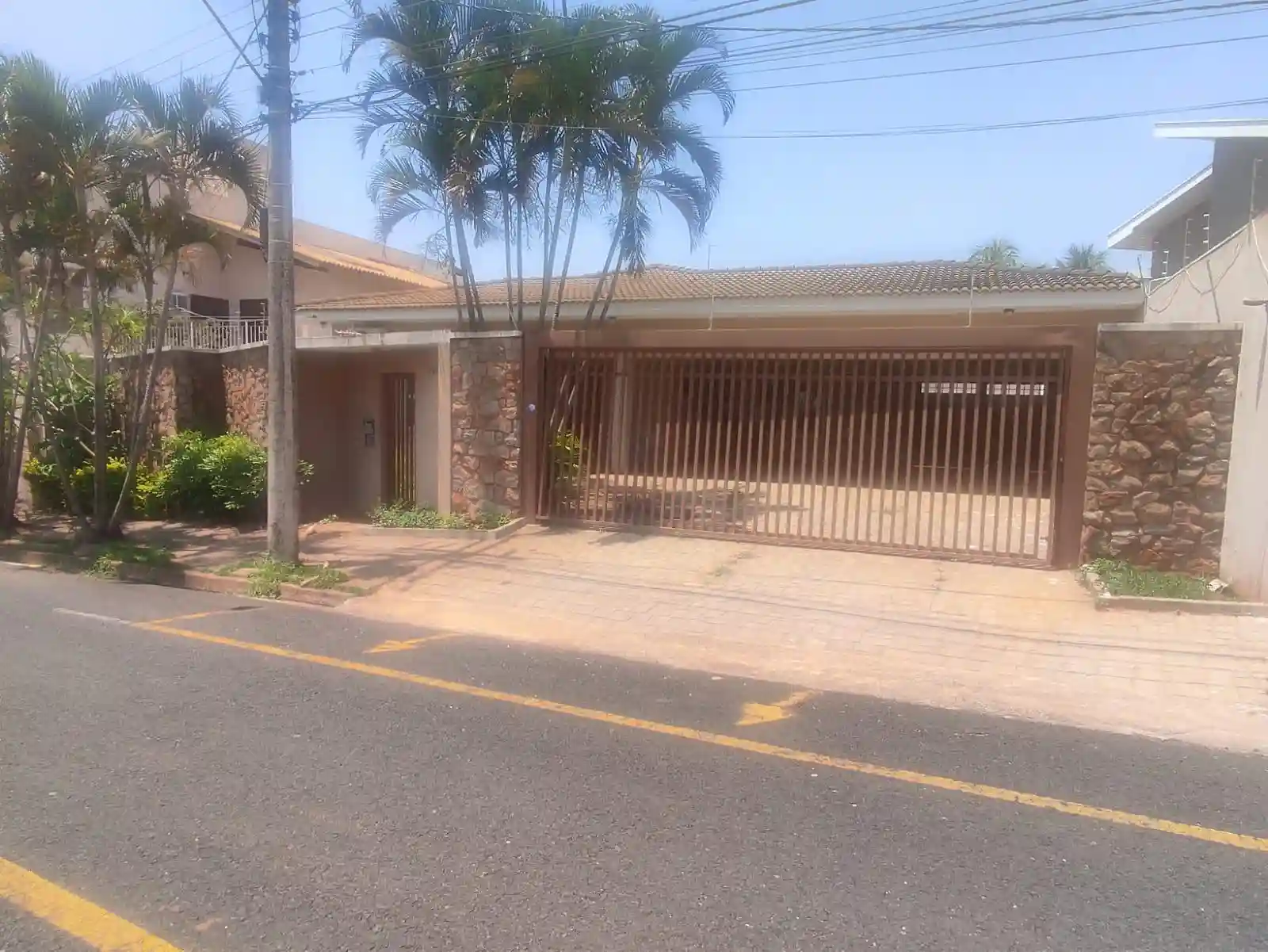 Casa com 5 quartos à venda, 800m² — foto 35 de 37