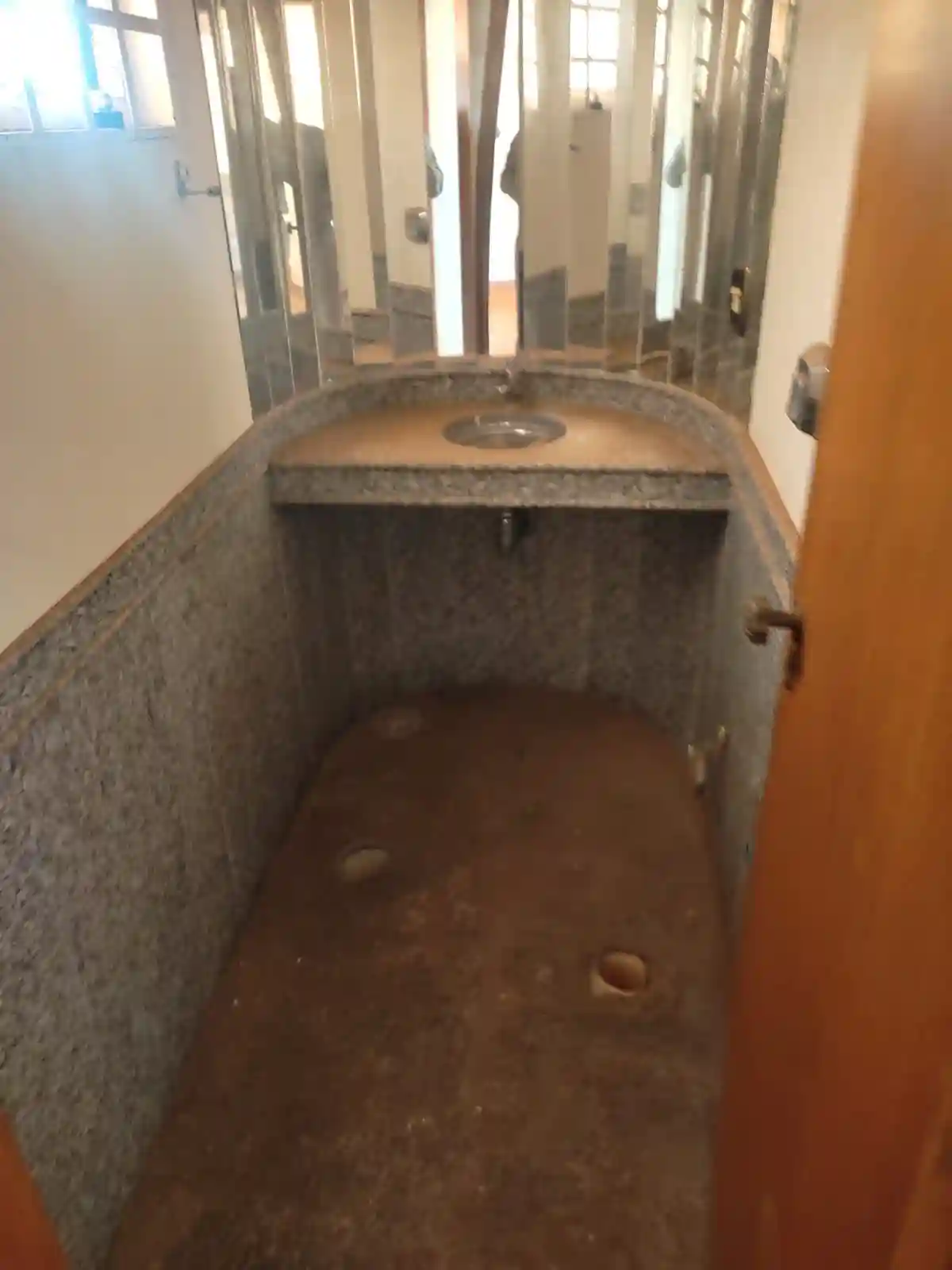 Casa com 5 quartos à venda, 800m² — foto 33 de 37