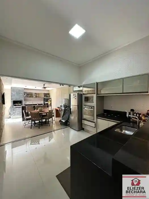 Casa de Condomínio com 3 quartos à venda, 130m² — foto 7 de 18