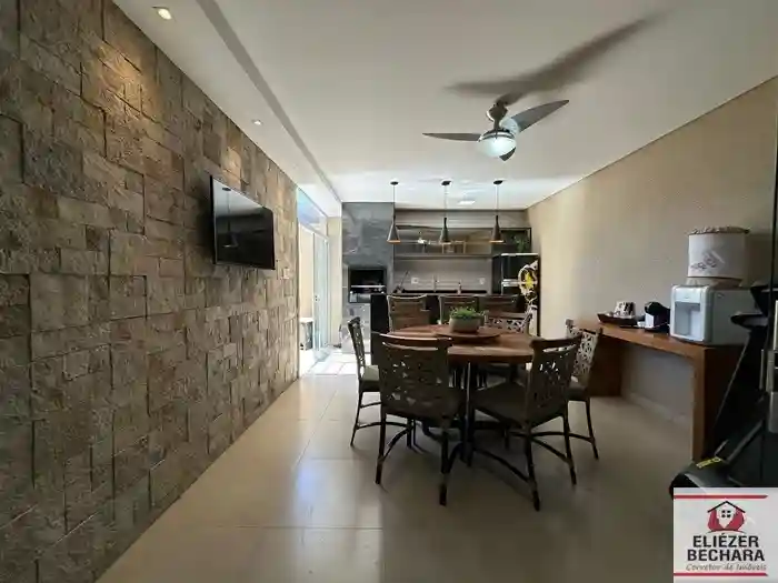 Casa de Condomínio com 3 quartos à venda, 130m² — foto 8 de 18