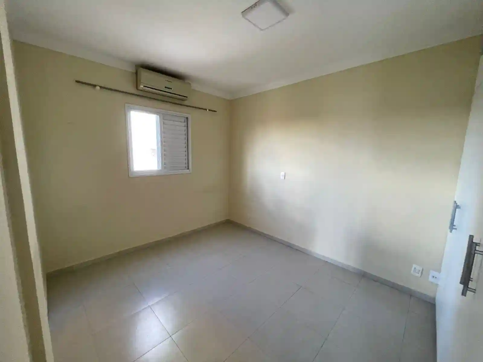 Apartamento com 2 quartos à venda, 93m² — foto 7 de 12