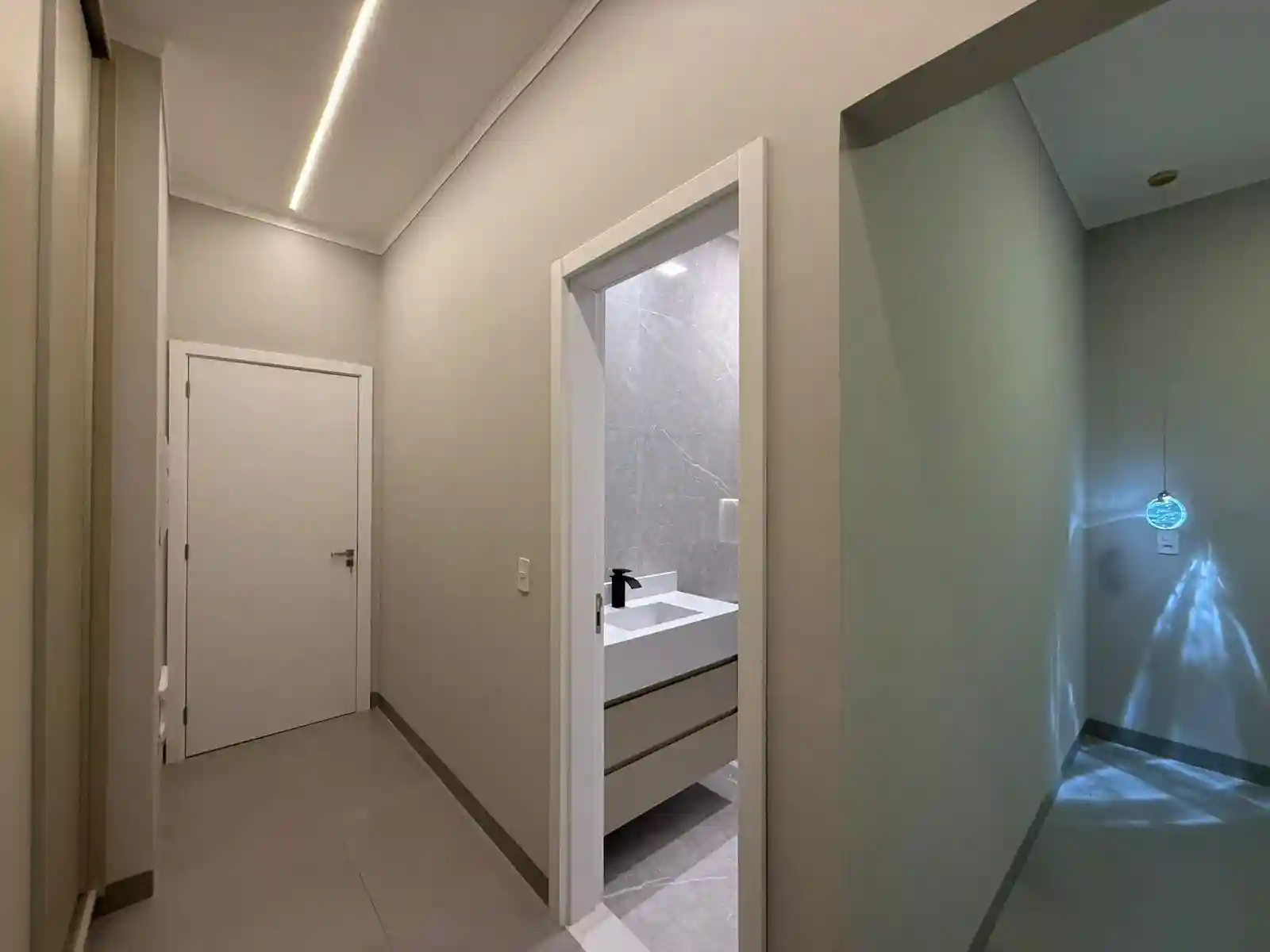 Casa com 3 quartos à venda, 200m² — foto 11 de 32