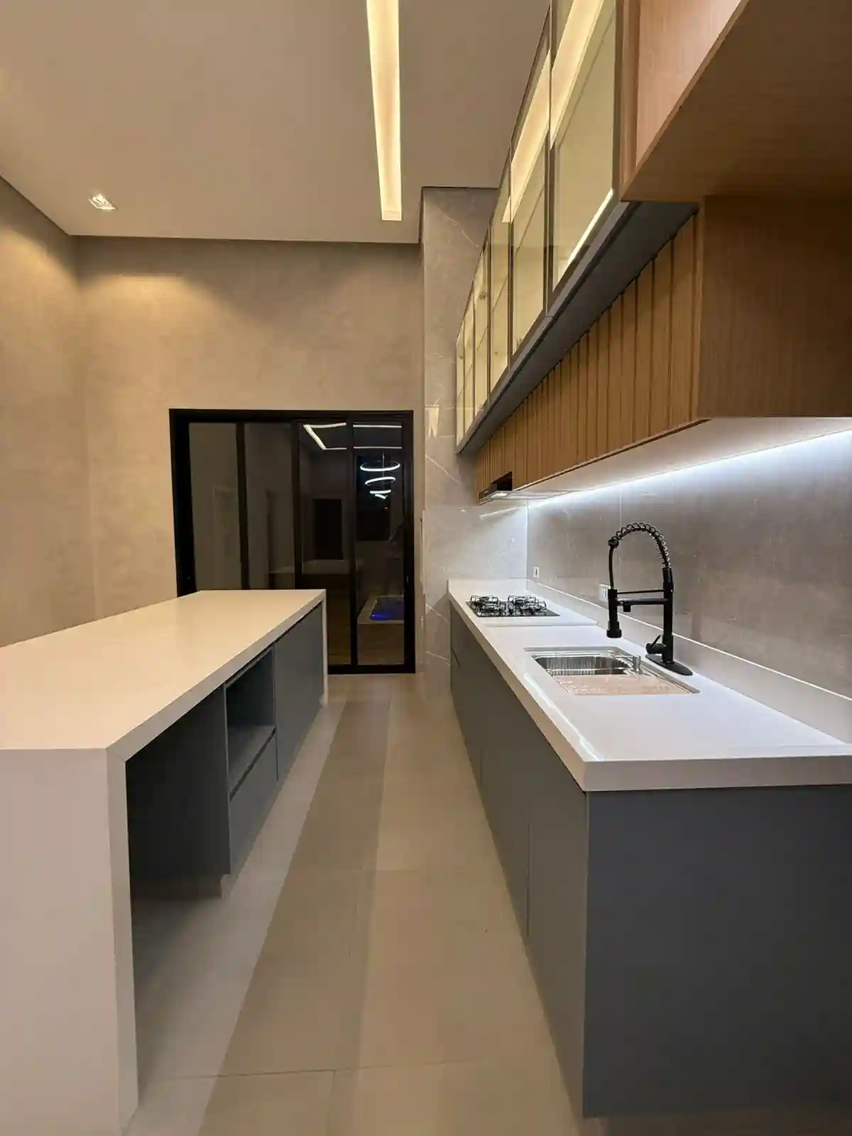 Casa com 3 quartos à venda, 200m² — foto 19 de 32