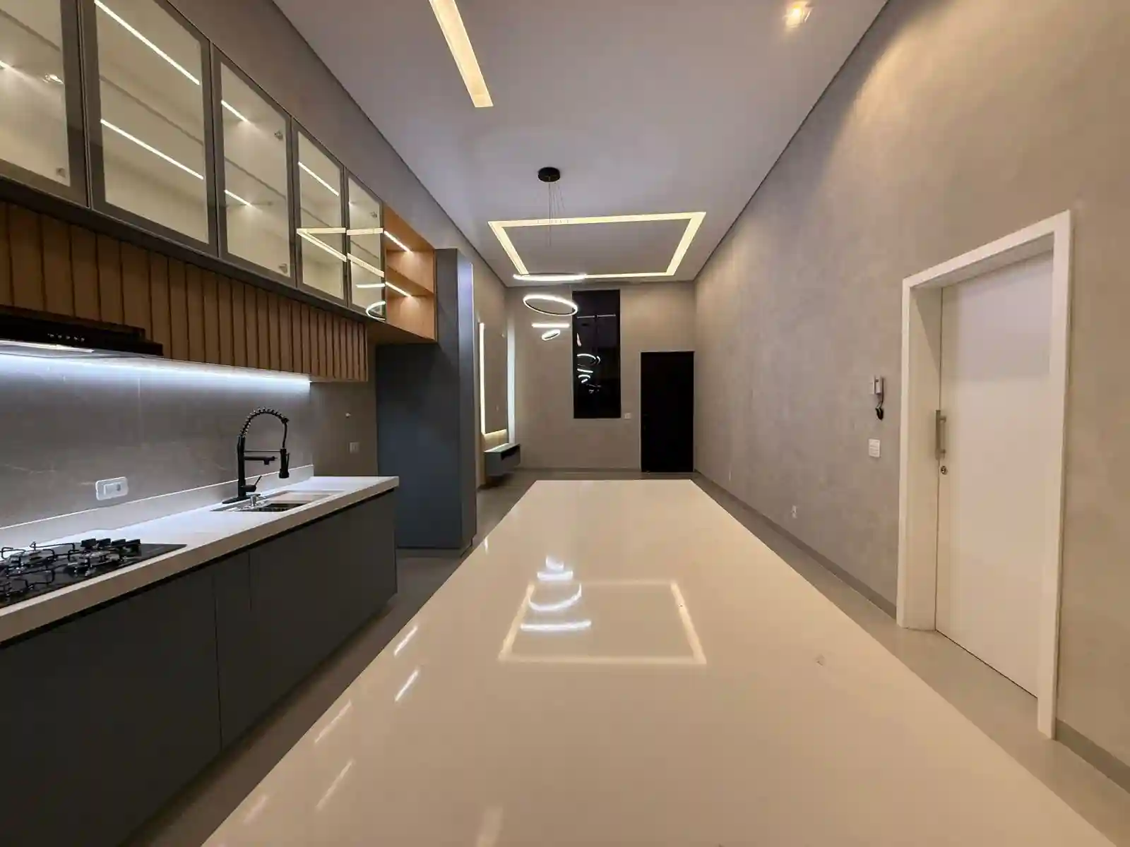Casa com 3 quartos à venda, 200m² — foto 6 de 32
