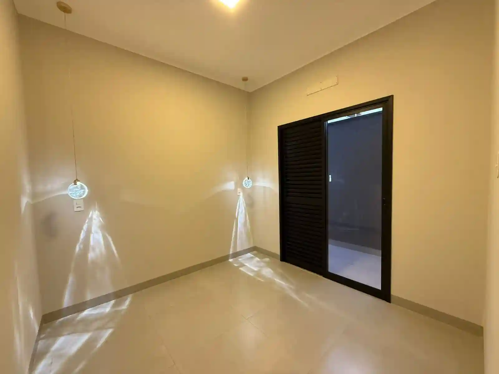 Casa com 3 quartos à venda, 200m² — foto 10 de 32