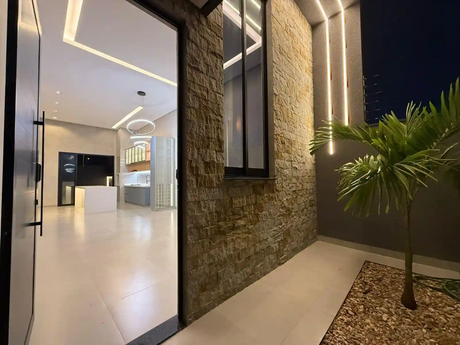 Casa com 3 quartos à venda, 200m² — foto 29 de 32