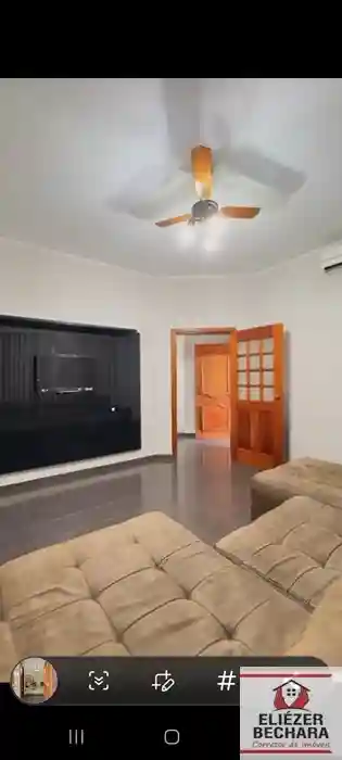Casa com 3 quartos à venda, 212m² — foto 5 de 9