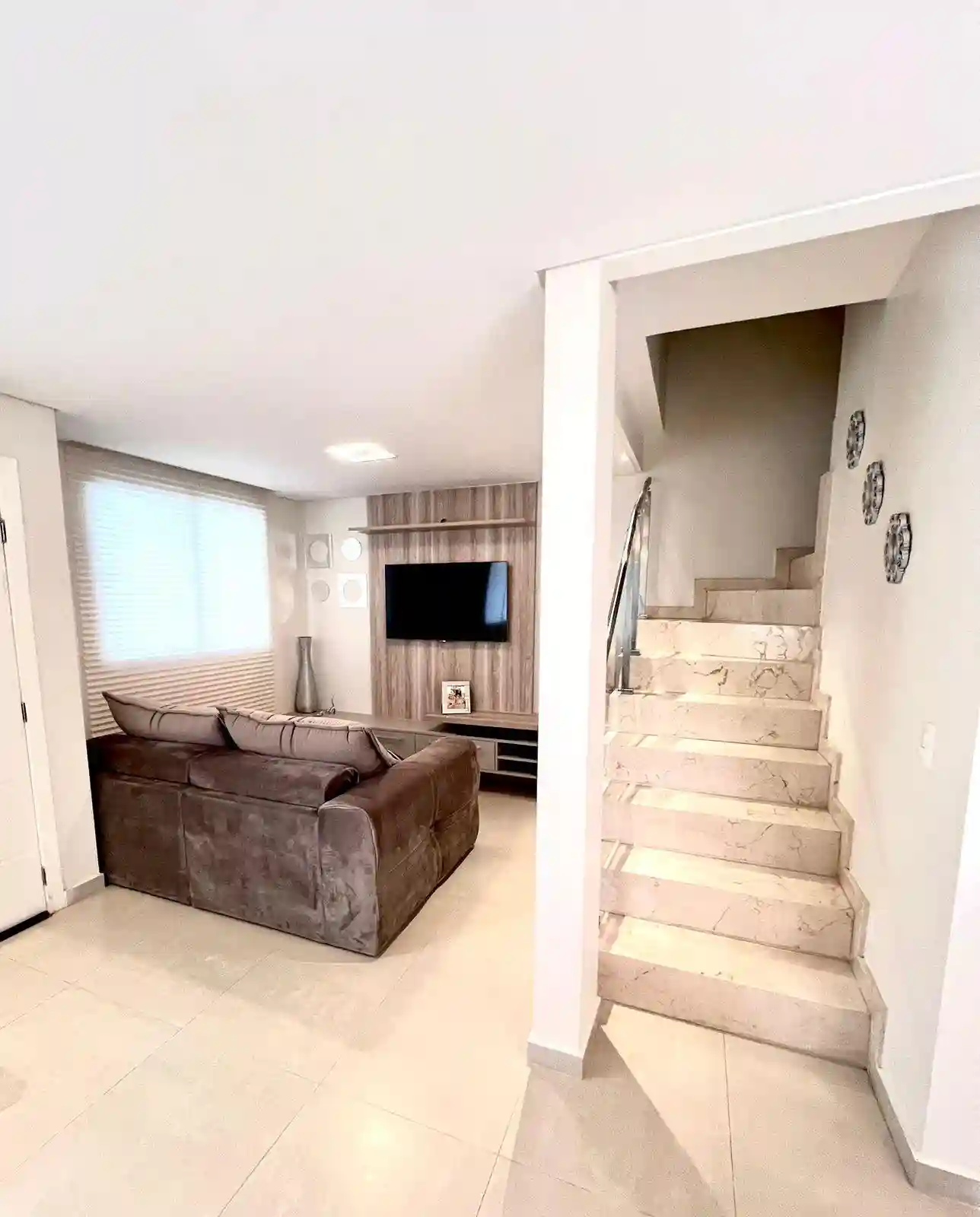 Casa de Condomínio com 2 quartos à venda, 140m² — foto 2 de 18