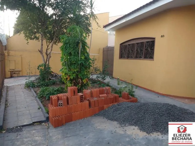 Casa à venda — foto 1 de 5