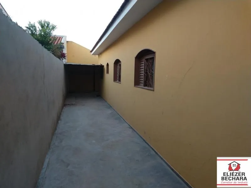 Casa à venda — foto 3 de 5