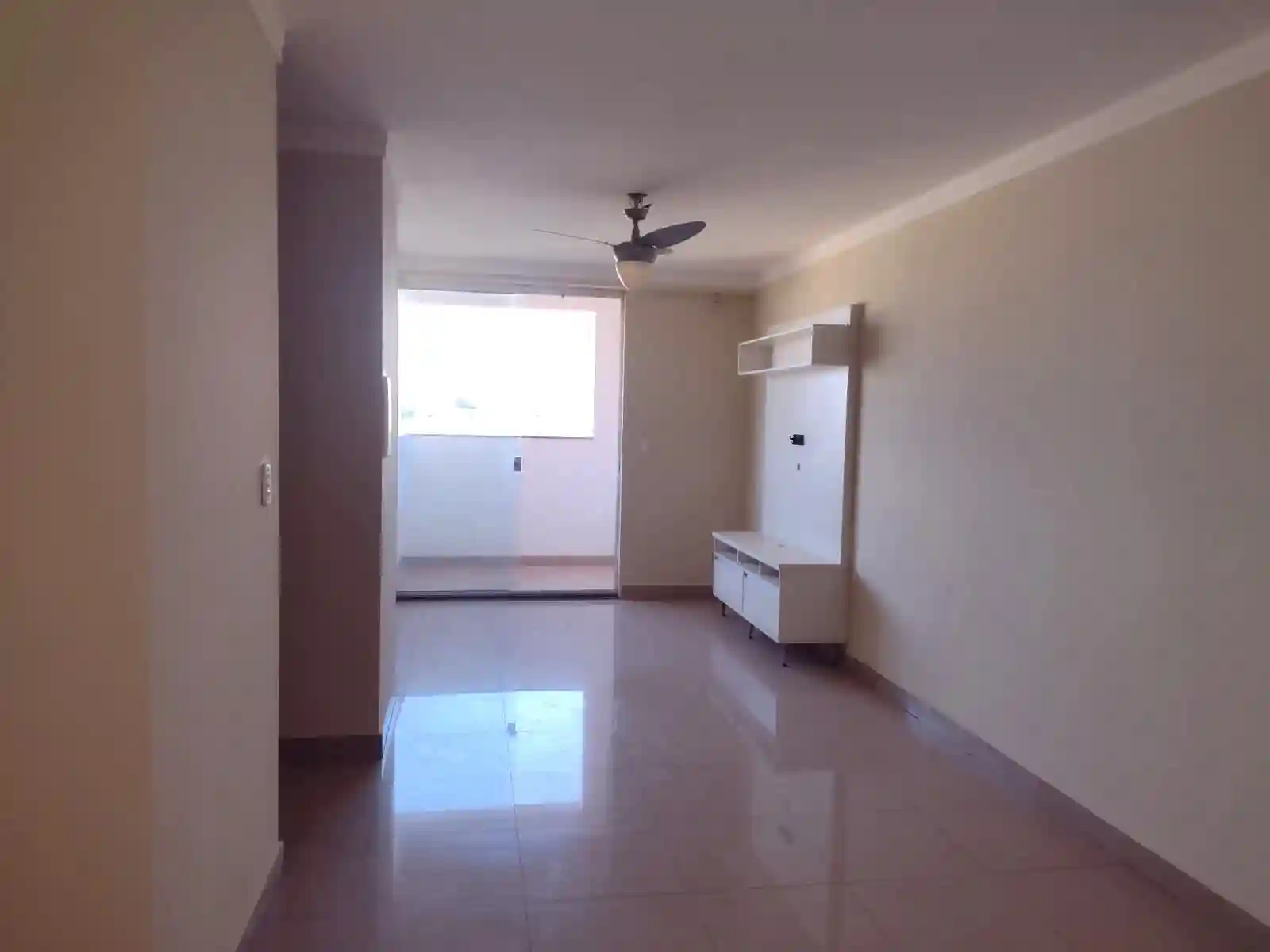 Apartamento com 2 quartos à venda, 69m² — foto 4 de 23