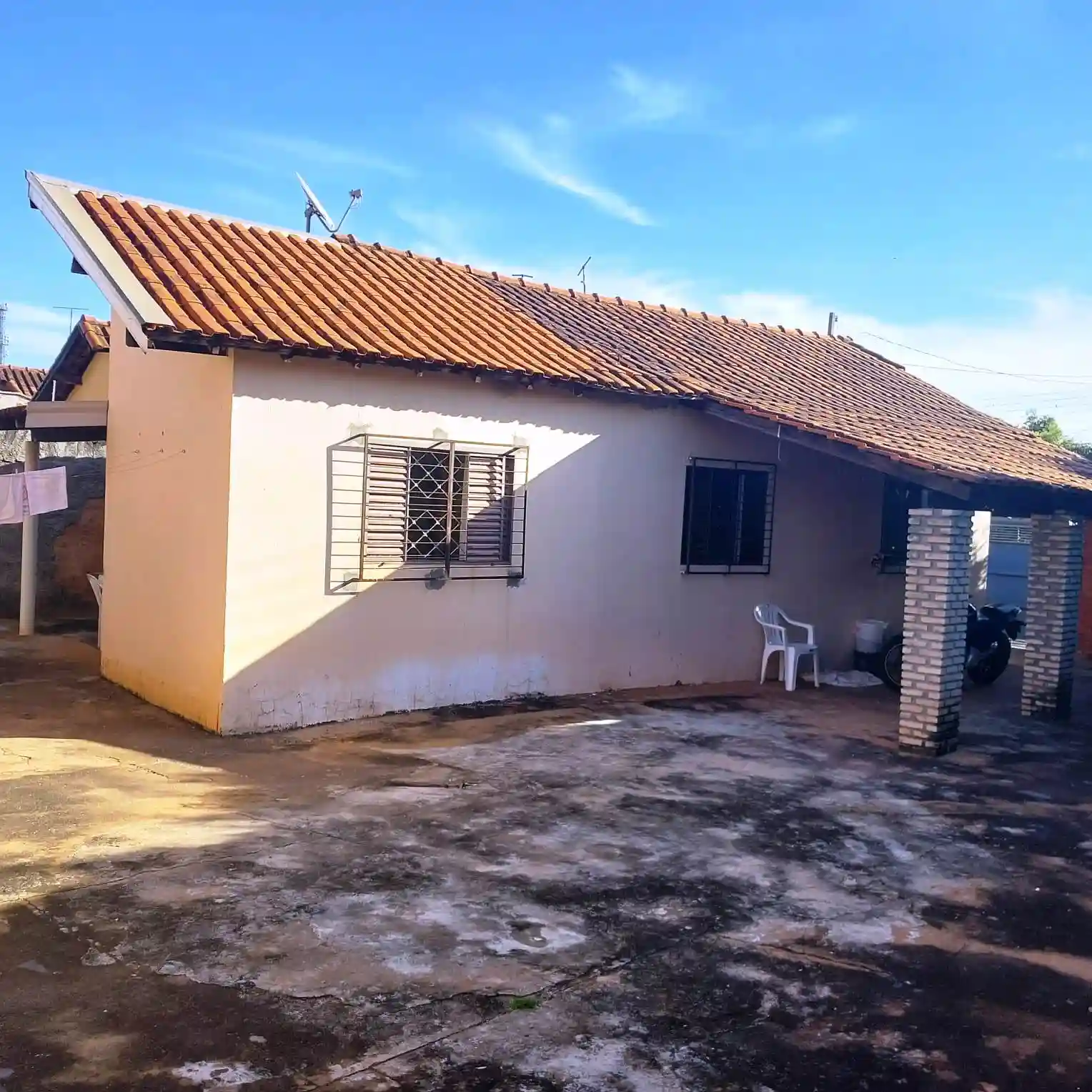 Casa à venda — foto 3 de 10