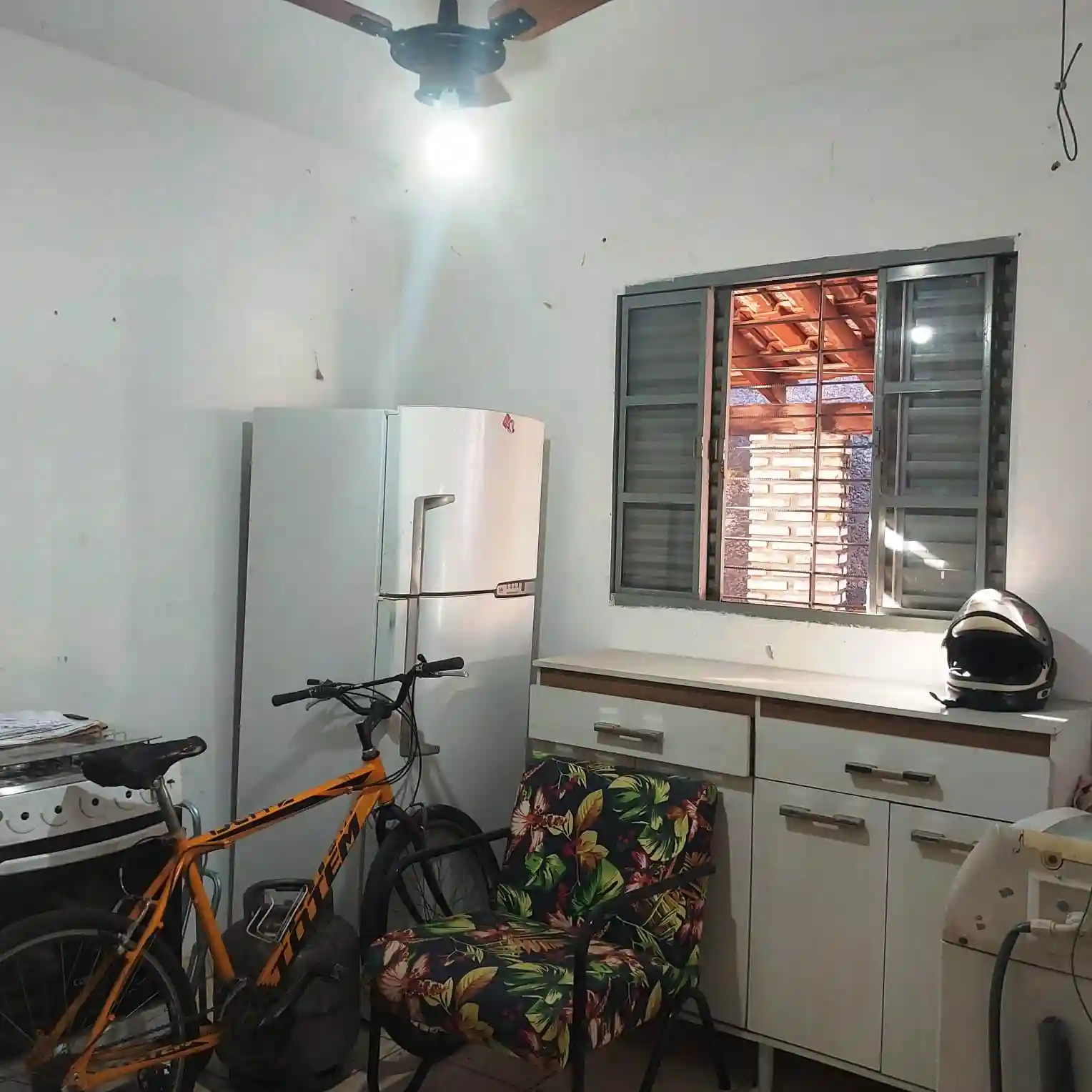 Casa à venda — foto 4 de 10