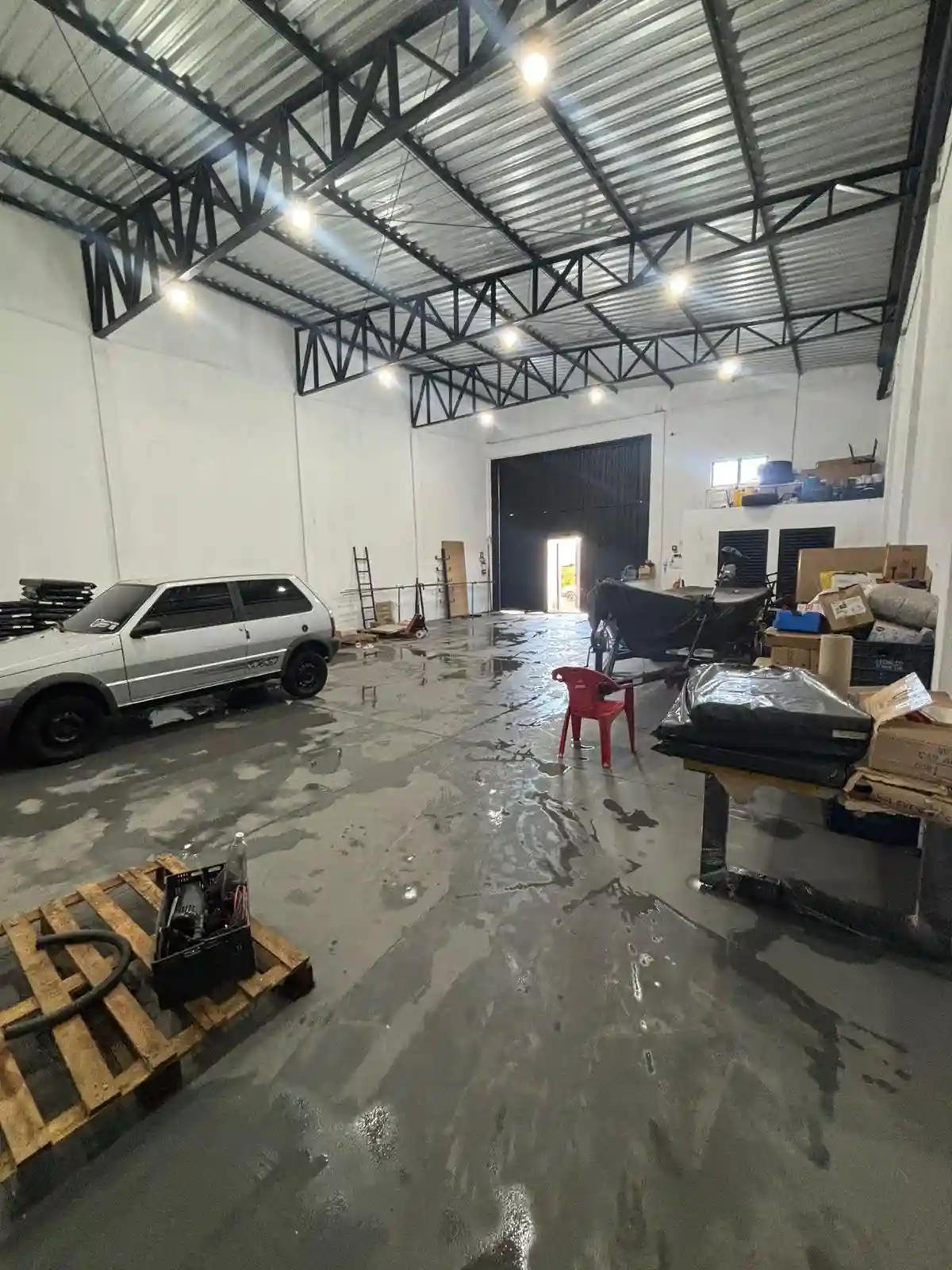 Loja / Salão / Ponto Comercial  à venda, 176m² — foto 4 de 7