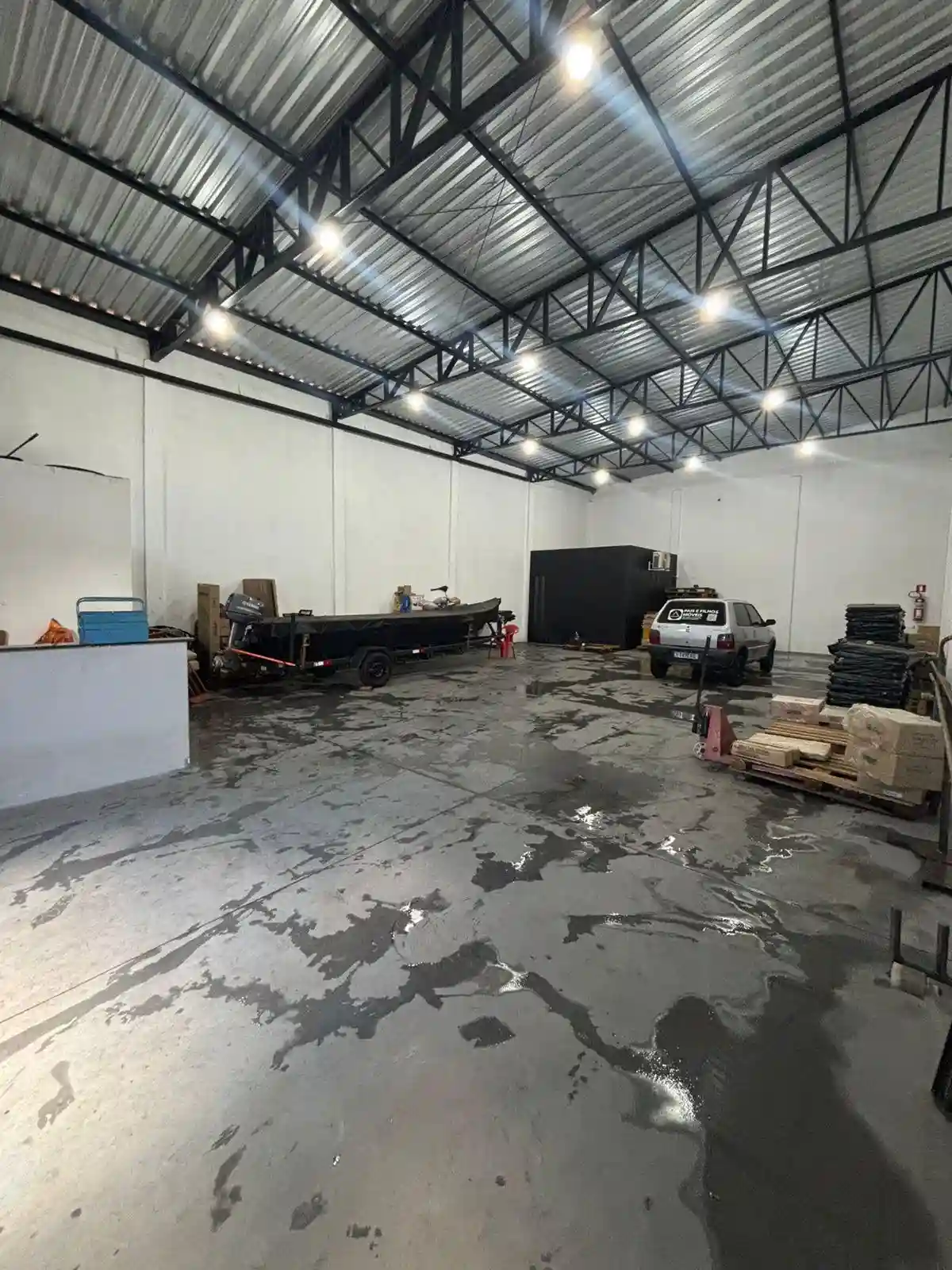 Loja / Salão / Ponto Comercial  à venda, 176m² — foto 2 de 7