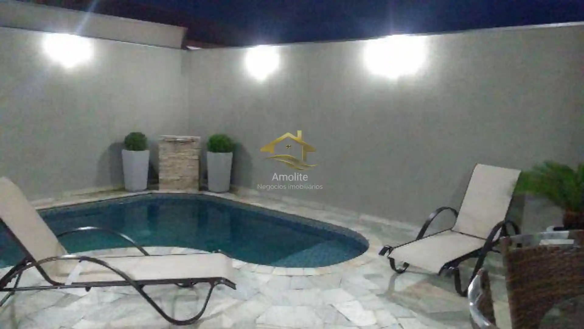Casa de Condomínio com 3 quartos à venda, 250m² — foto 15 de 22