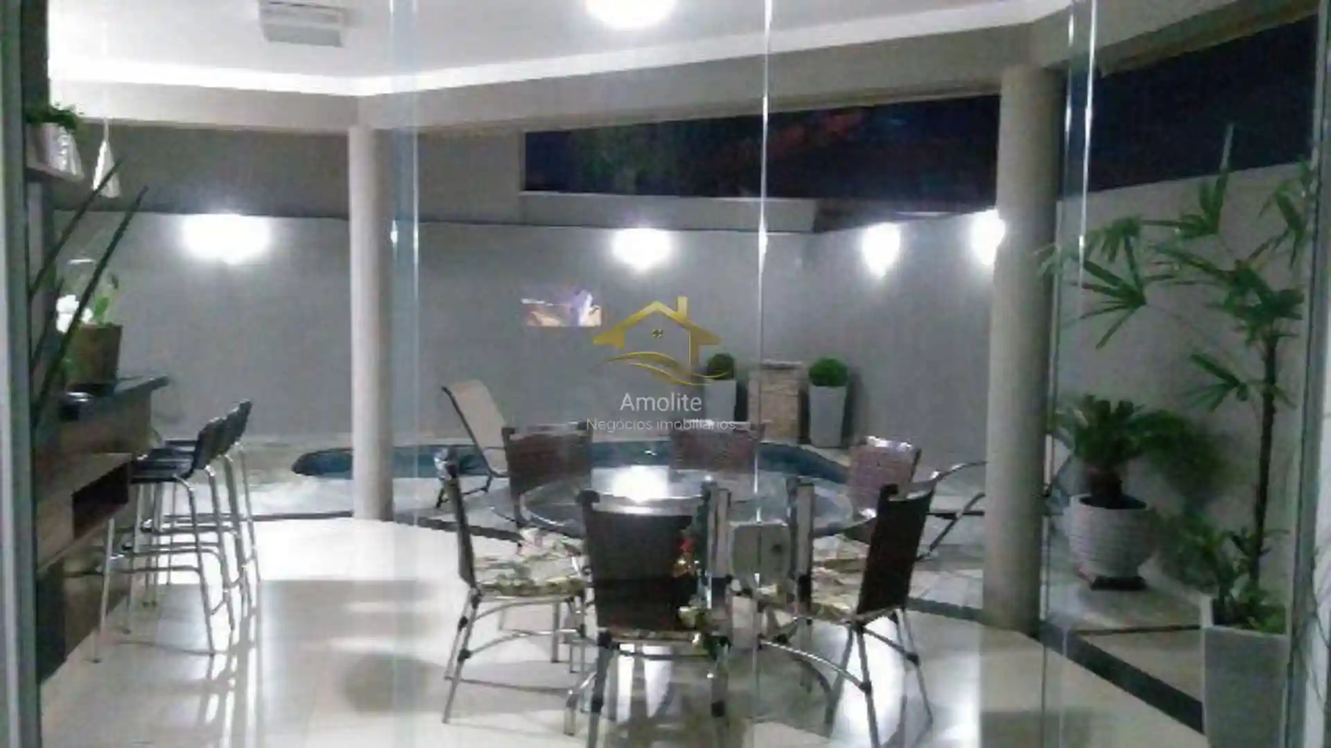 Casa de Condomínio com 3 quartos à venda, 250m² — foto 11 de 22