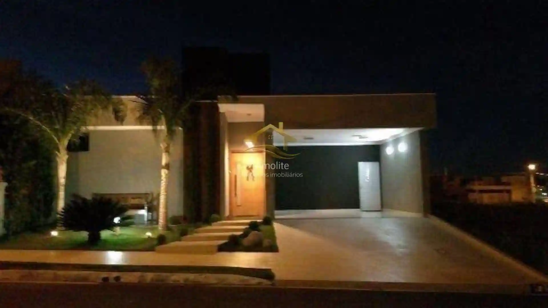 Casa de Condomínio com 3 quartos à venda, 250m² — foto 16 de 22