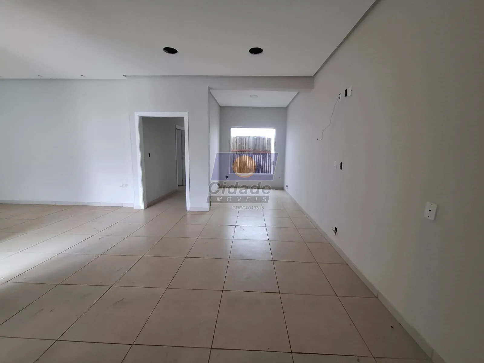 Imóvel Comercial com 4 quartos para aluguel, 180m² — foto 5 de 12