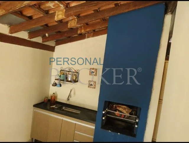 Casa à venda — foto 2 de 3