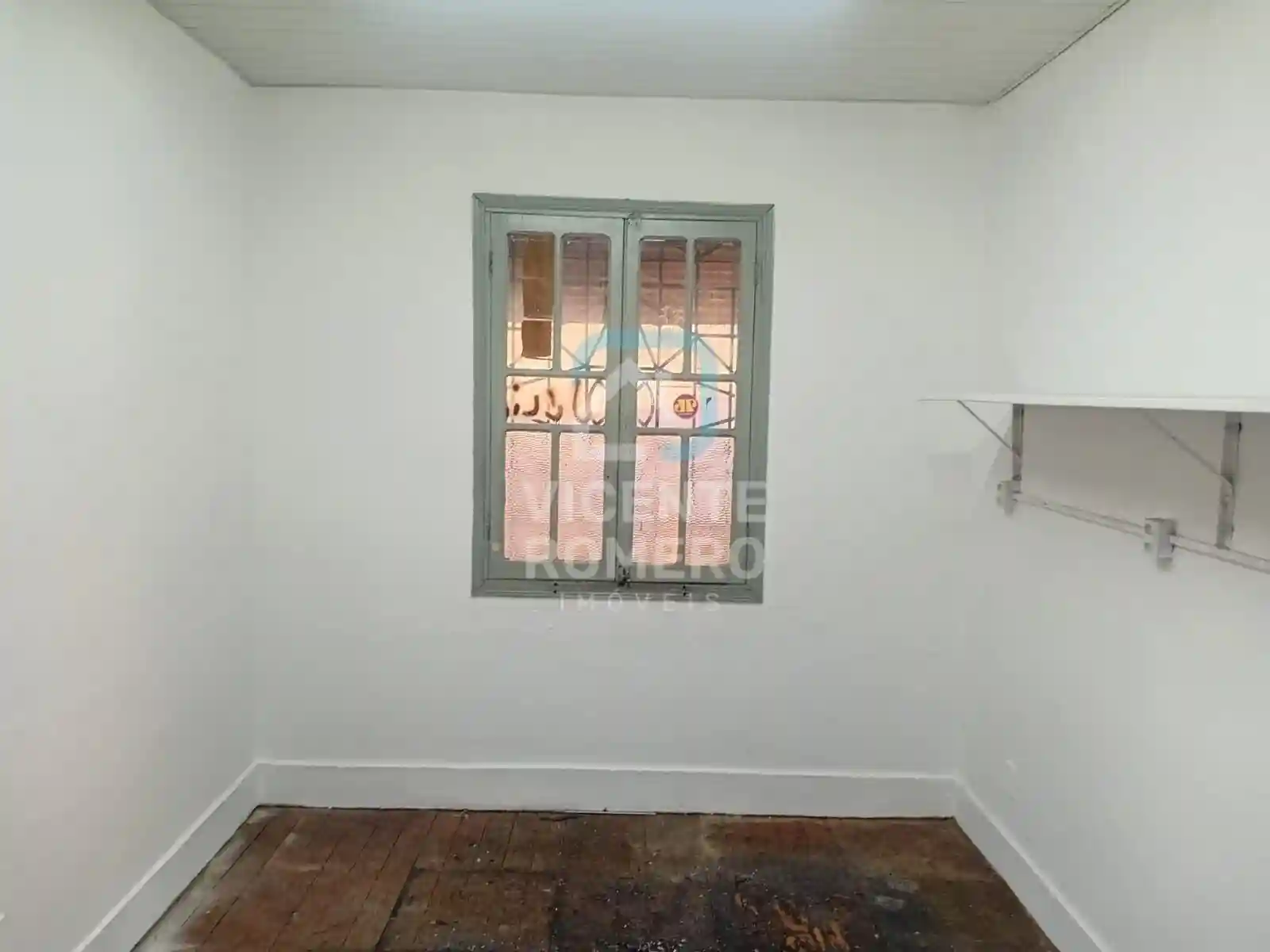 Casa Comercial com 5 quartos para aluguel, 200m² — foto 32 de 45