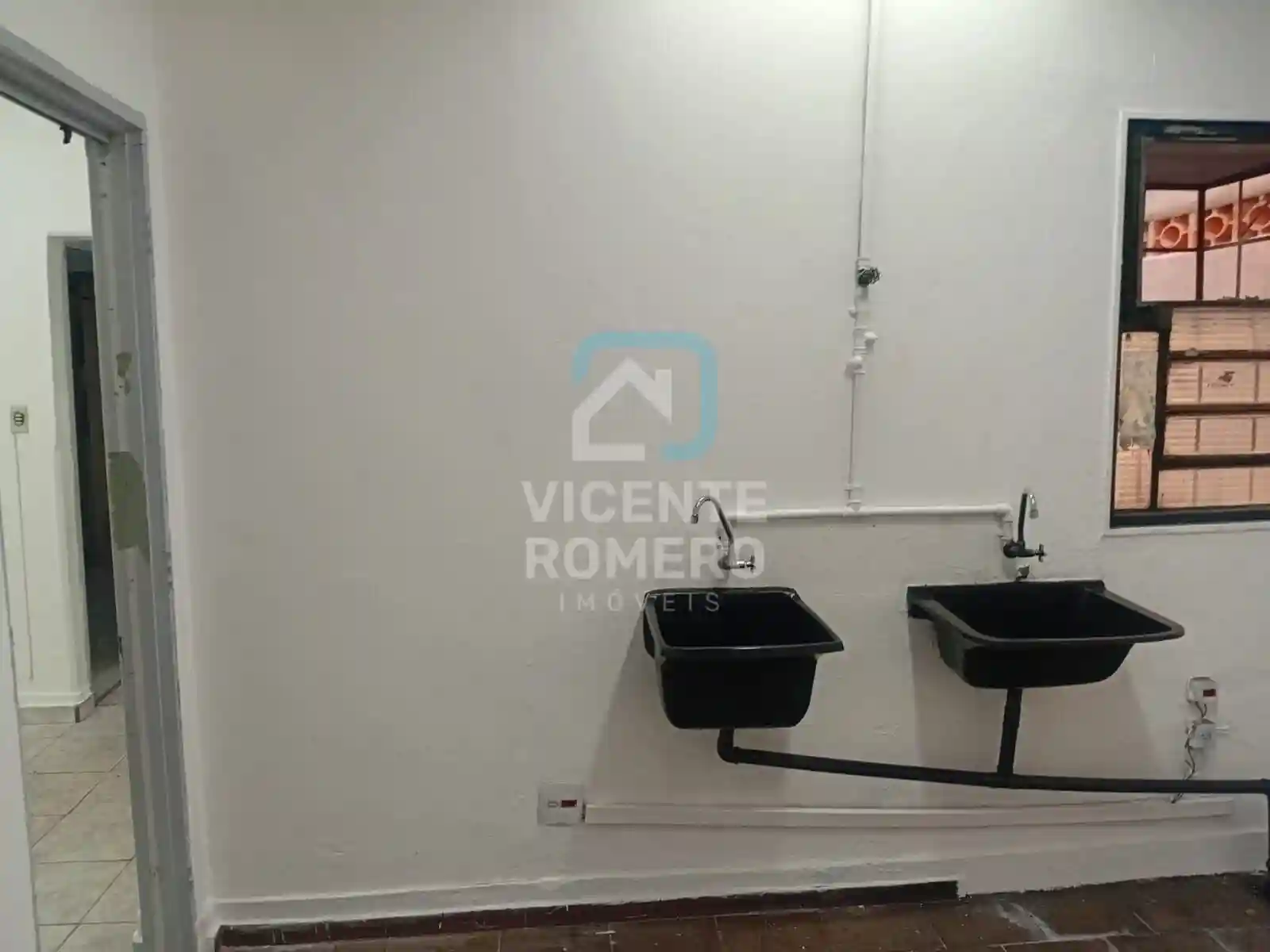 Casa Comercial com 5 quartos para aluguel, 200m² — foto 21 de 45