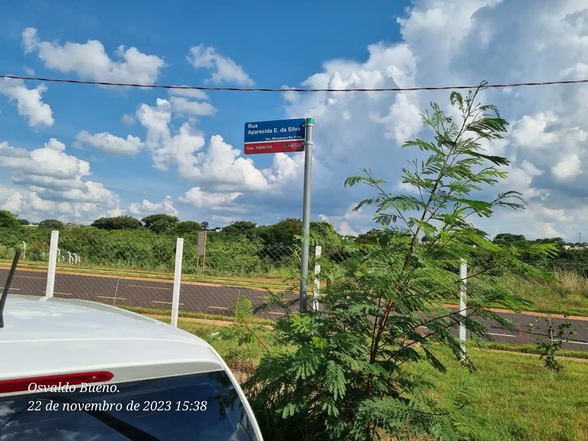 Terreno / Lote / Condomínio  à venda, 292m² — foto 2 de 4