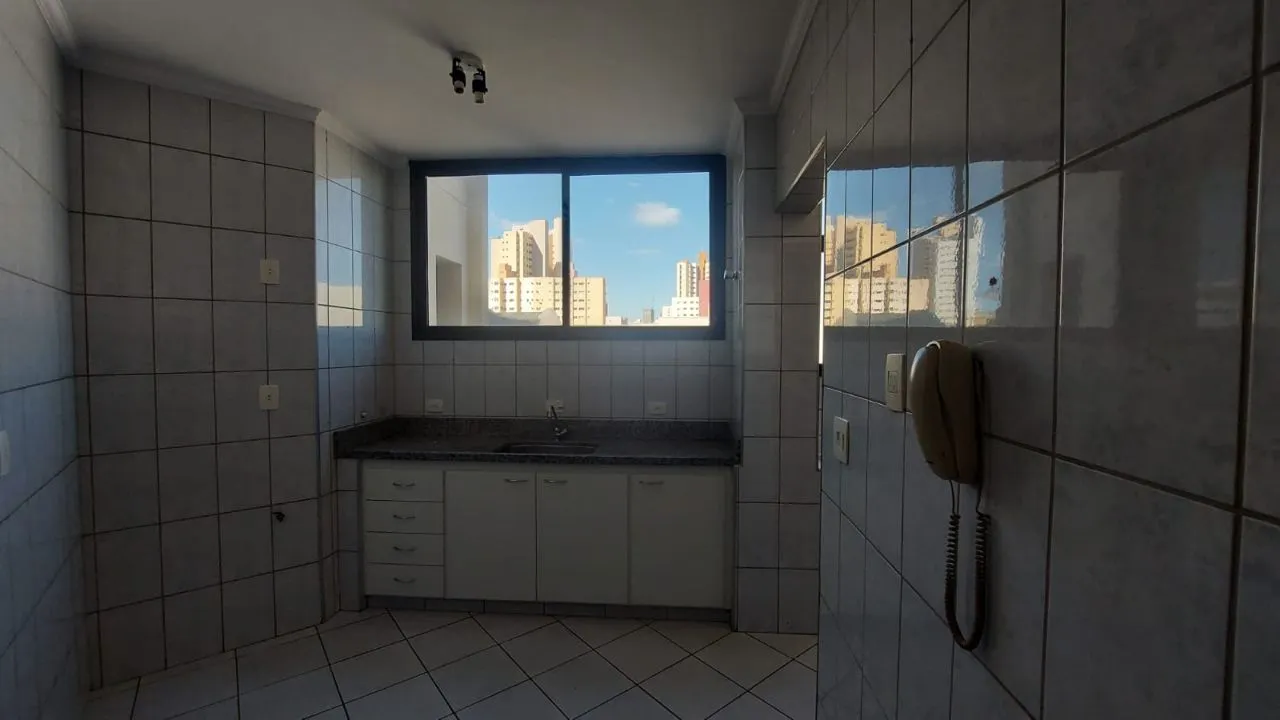 Apartamento com 3 quartos à venda, 165m² — foto 4 de 14