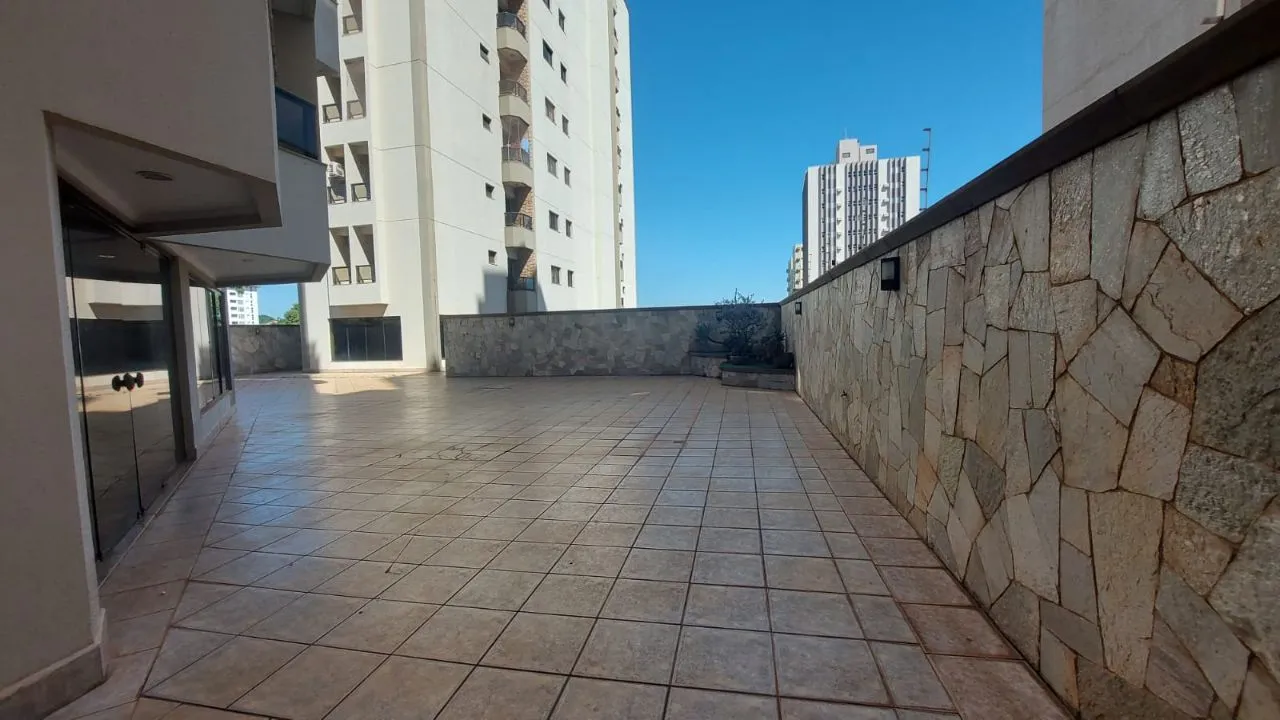 Apartamento com 3 quartos à venda, 165m² — foto 3 de 14