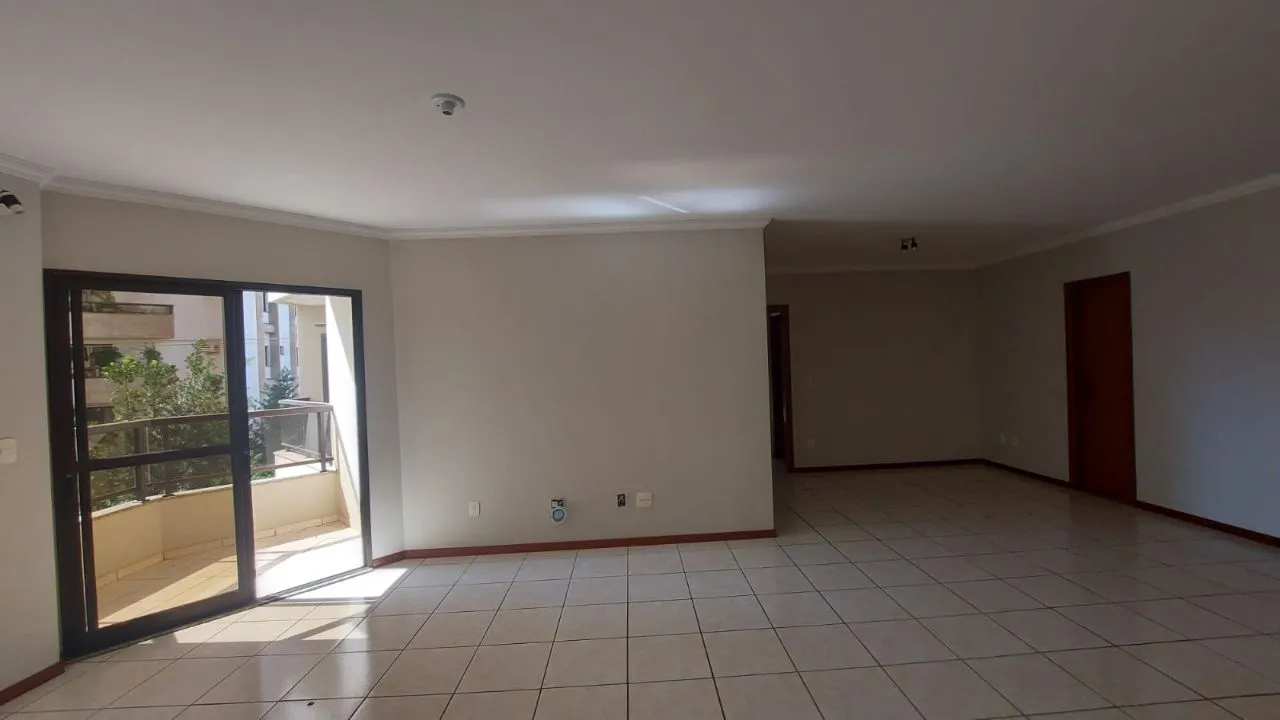 Apartamento com 3 quartos à venda, 165m² — foto 12 de 14