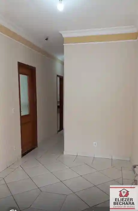 Casa com 3 quartos à venda, 100m² — foto 1 de 13
