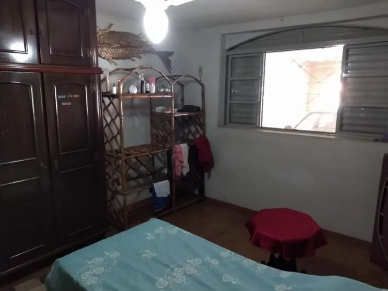 Casa à venda — foto 6 de 7