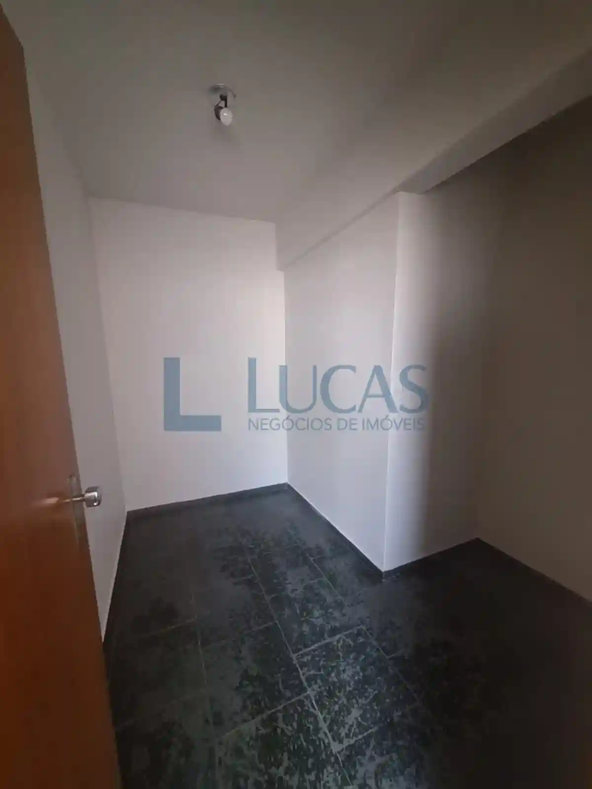 Apartamento com 3 quartos para aluguel, 118m² — foto 9 de 13
