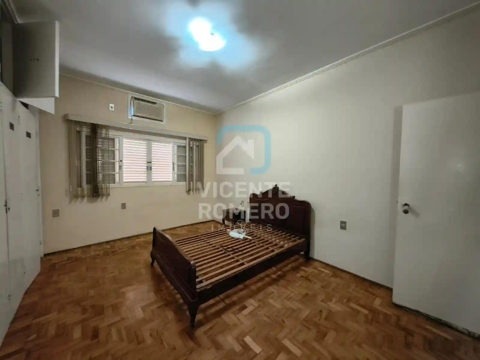 Casa de Condomínio com 4 quartos para aluguel, 400m² — foto 11 de 25
