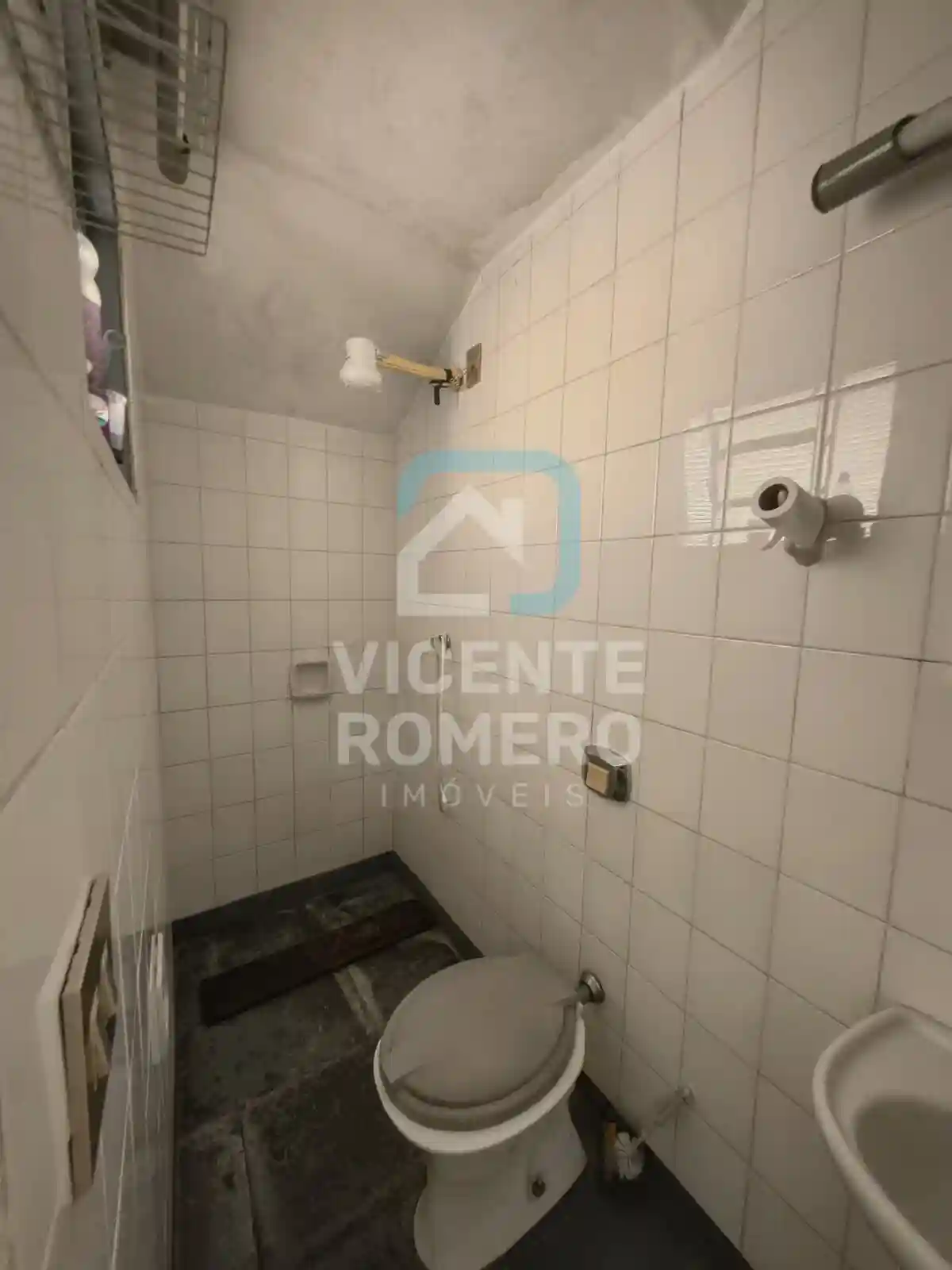 Casa de Condomínio com 4 quartos para aluguel, 400m² — foto 24 de 25