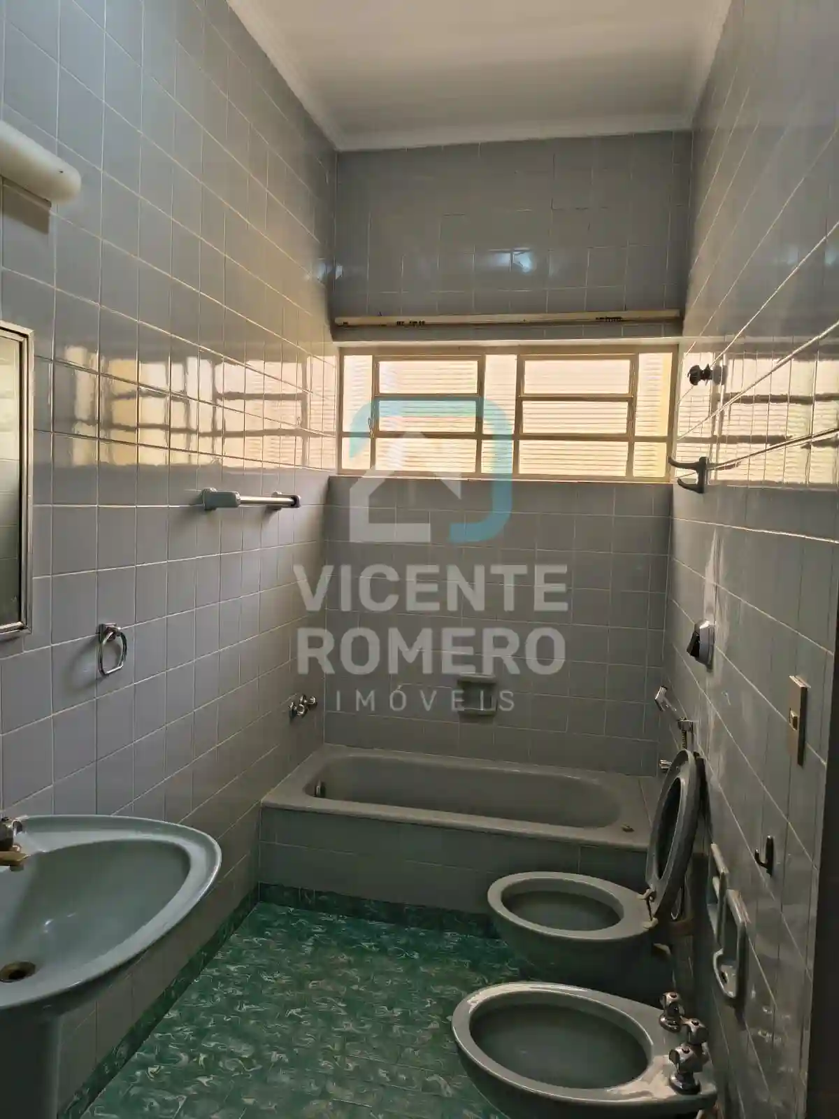 Casa de Condomínio com 4 quartos para aluguel, 400m² — foto 12 de 25
