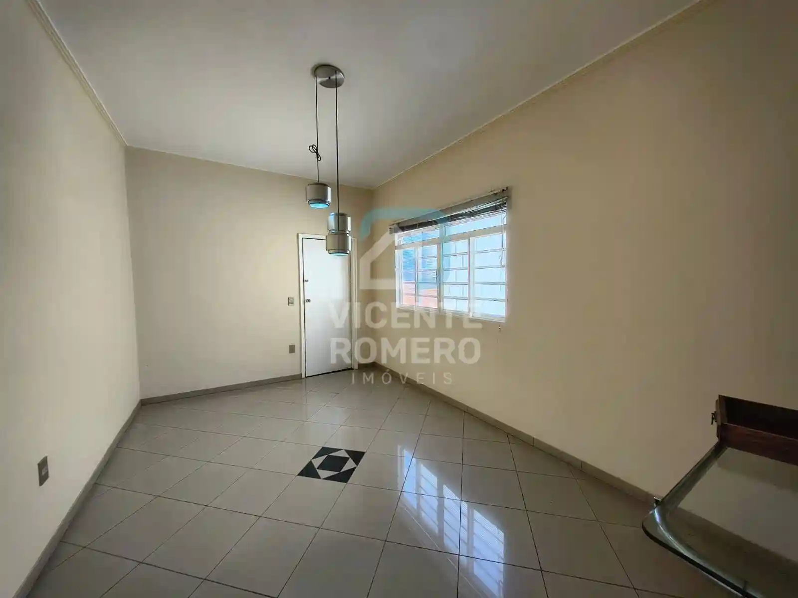Casa de Condomínio com 4 quartos para aluguel, 400m² — foto 16 de 25