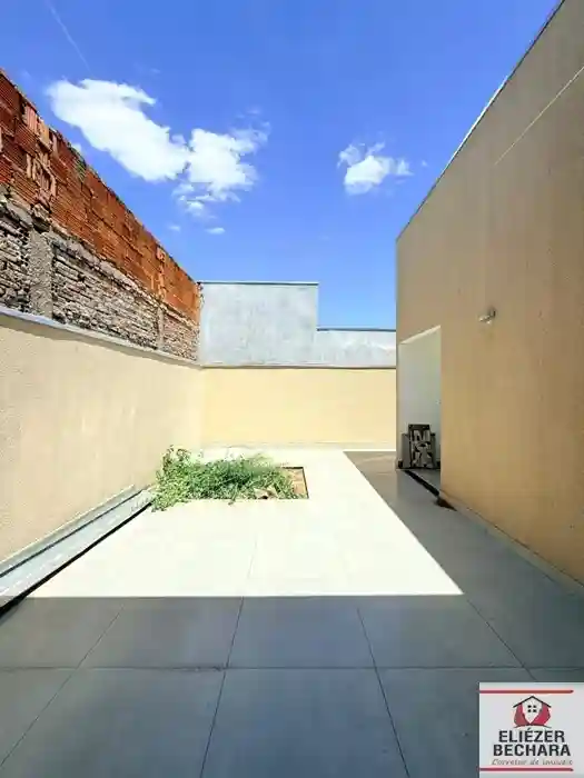 Casa com 3 quartos à venda, 114m² — foto 18 de 23
