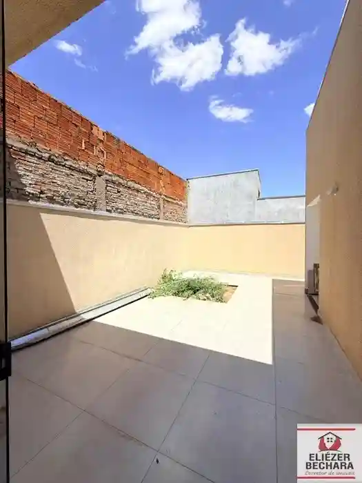 Casa com 3 quartos à venda, 114m² — foto 8 de 23