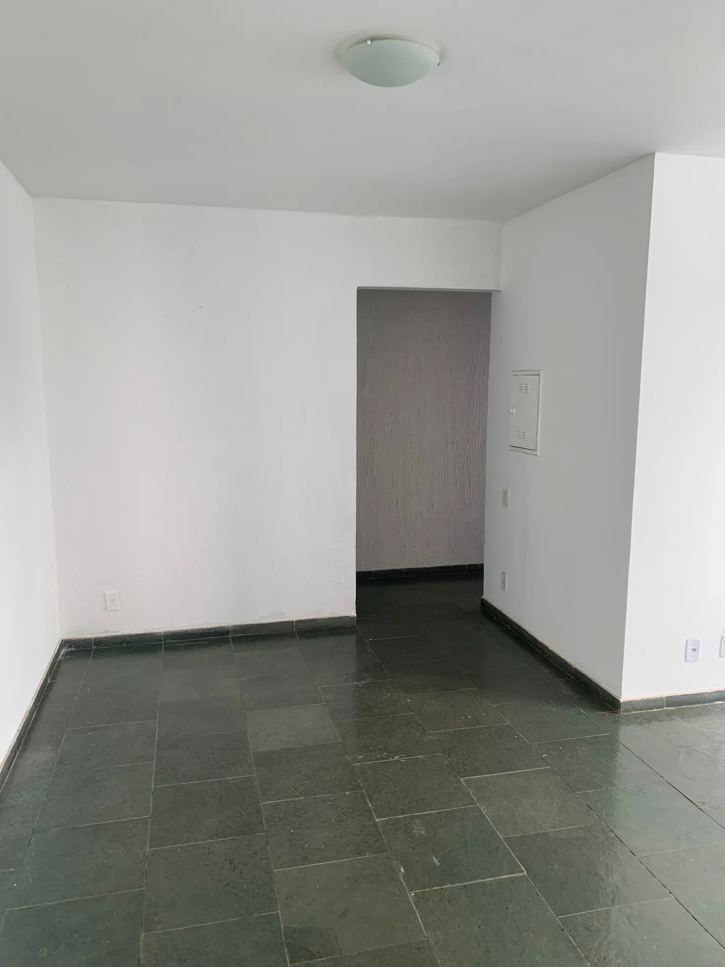 Apartamento com 2 quartos à venda, 74m² — foto 13 de 23