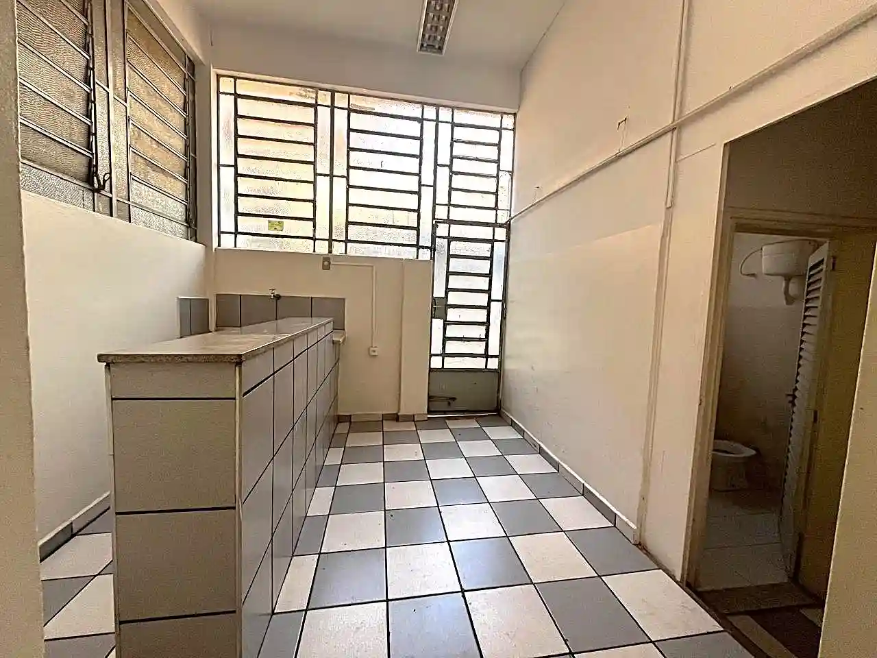 Loja / Salão / Ponto Comercial  para aluguel, 70m² — foto 13 de 13