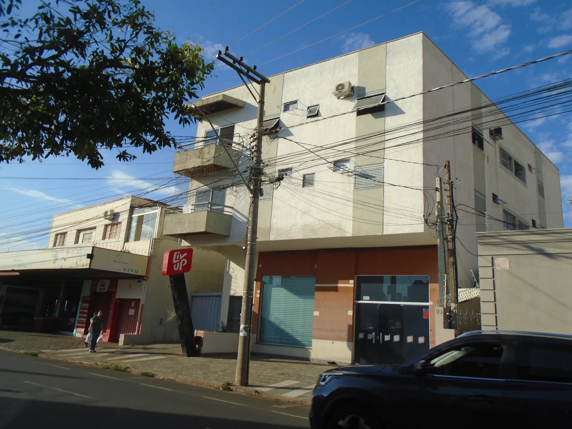 Apartamento com 3 quartos para aluguel, 120m² — foto 1 de 49